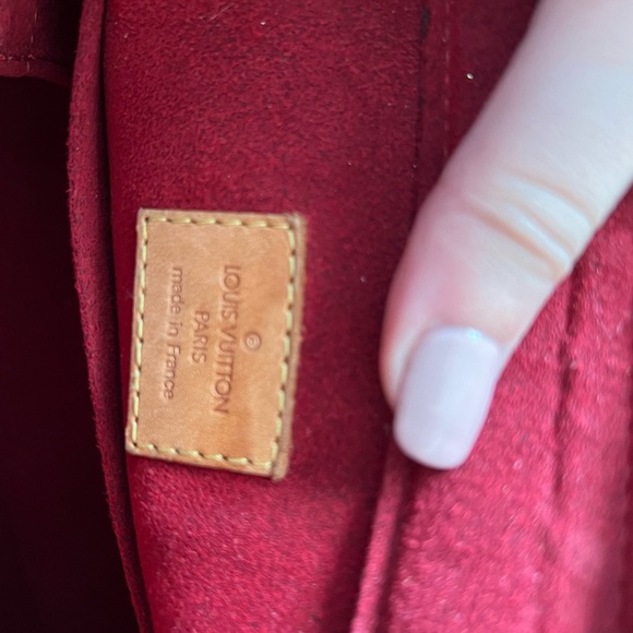 SOLD **** Louis Vuitton Monogram Viva Cite GM - Picture 8 of 11